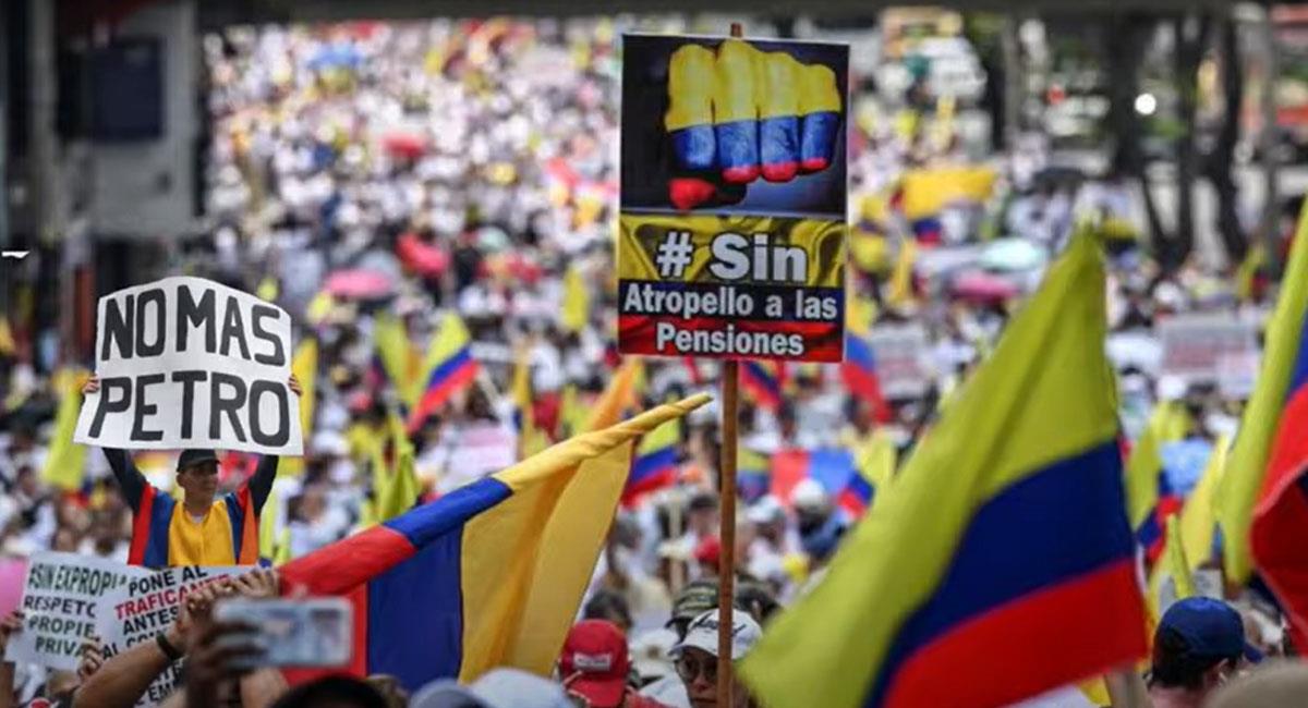 La oposición convoca una nueva marcha nacional contra Gustavo Petro el martes 20 de junio. Foto: Youtube