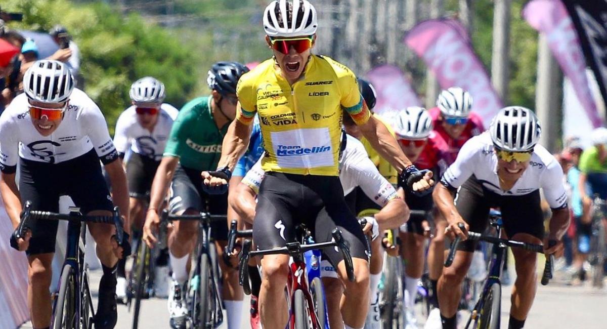 Miguel Ángel López volvió a ganar en la Vuelta a Colombia. Foto: Instagram Team Medellín