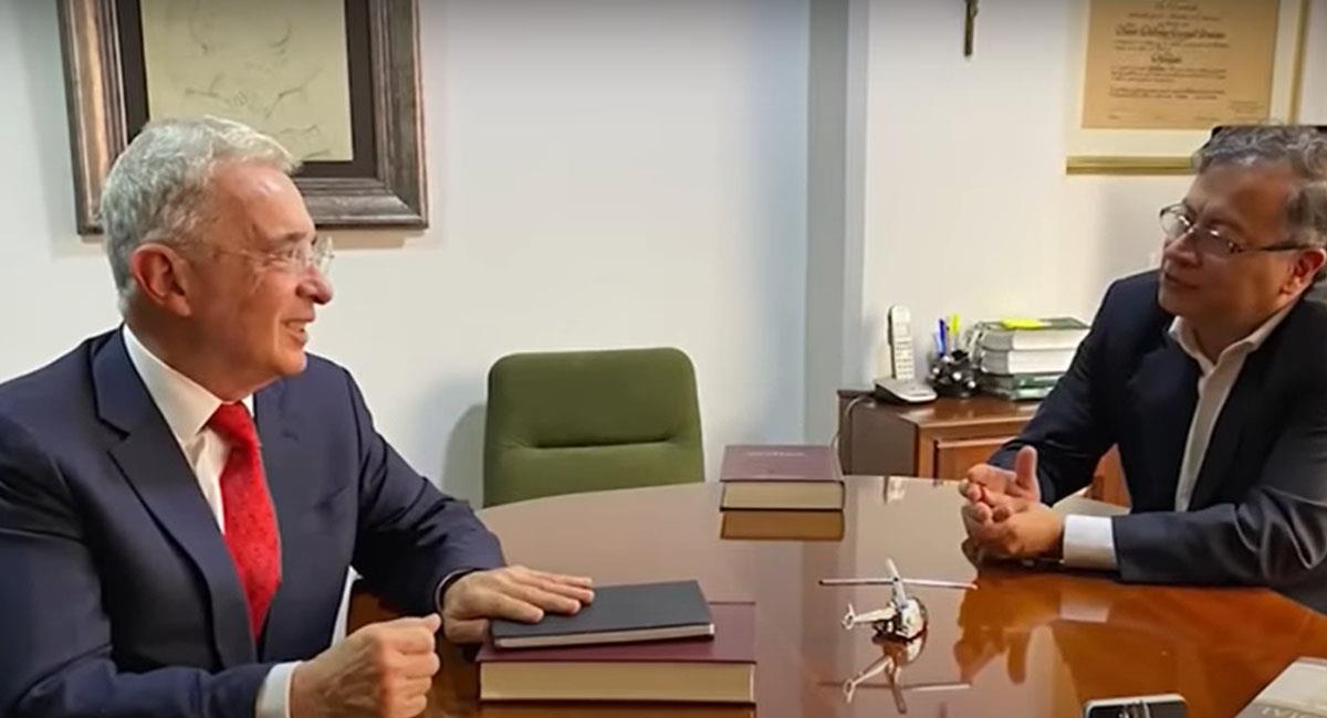 Álvaro Uribe y Gustavo Petro tratan de mantener buenas relaciones desde el inicio del mandato del último. Foto: Youtube