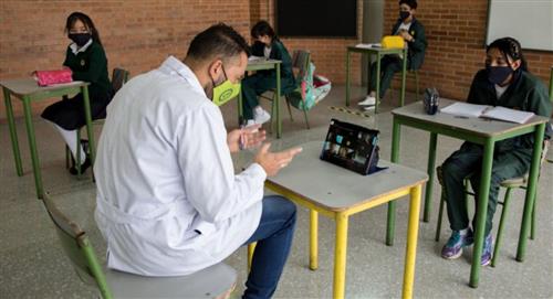 Convocatoria abierta para docentes en Bogotá