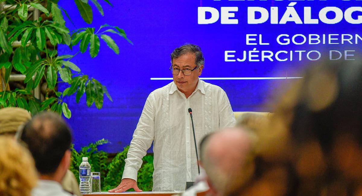 Decreto ordena cese al fuego bilateral con el Eln. Foto: Twitter @infopresidencia