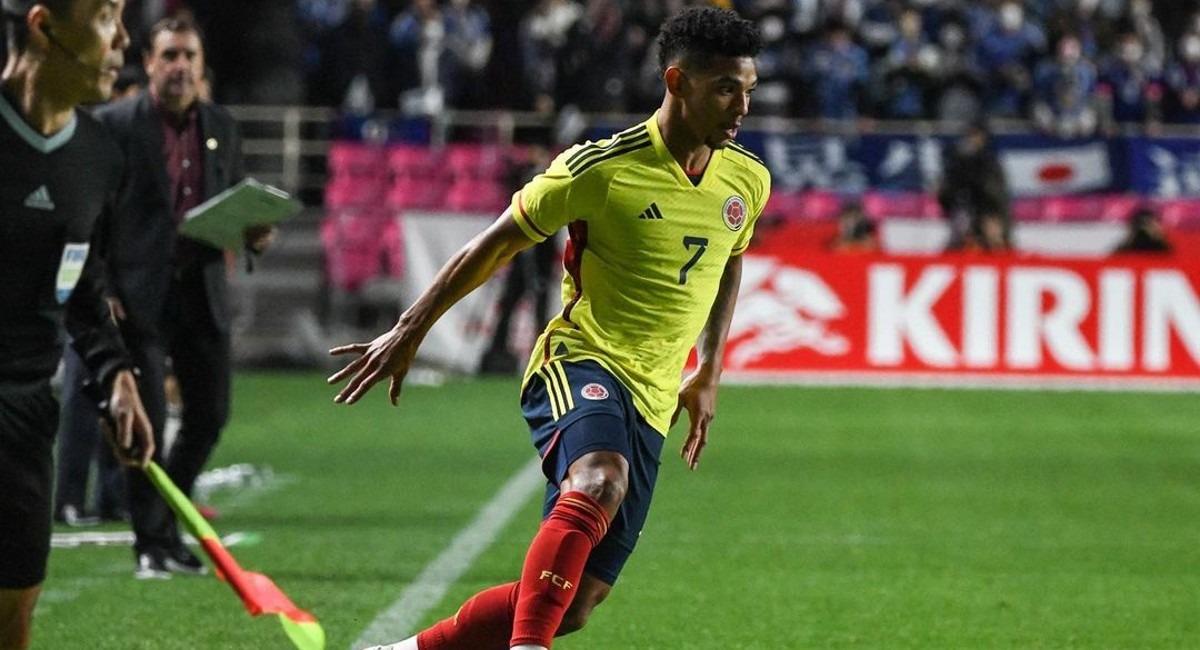 El atacante ha vestido en varias ocasiones la camiseta de la selección Colombia. Foto: Instagram @diegovaloyes_