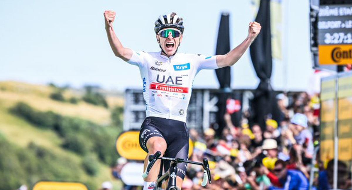 Tadel Pogacar ganó brillantemente la etapa 20 del Tour de Francia sobre Jonas Vingegaard. Foto: Twitter @LeTour