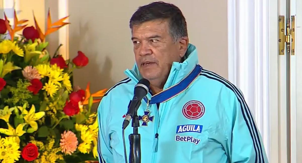 Nelson Abadía es el entrenador de la Selección Colombia de mayores. Foto: Twitter @infopresidencia