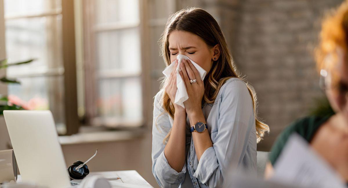 Impedir un estornudo podría traer peligrosas consecuencias para la salud. Foto: Shutterstock