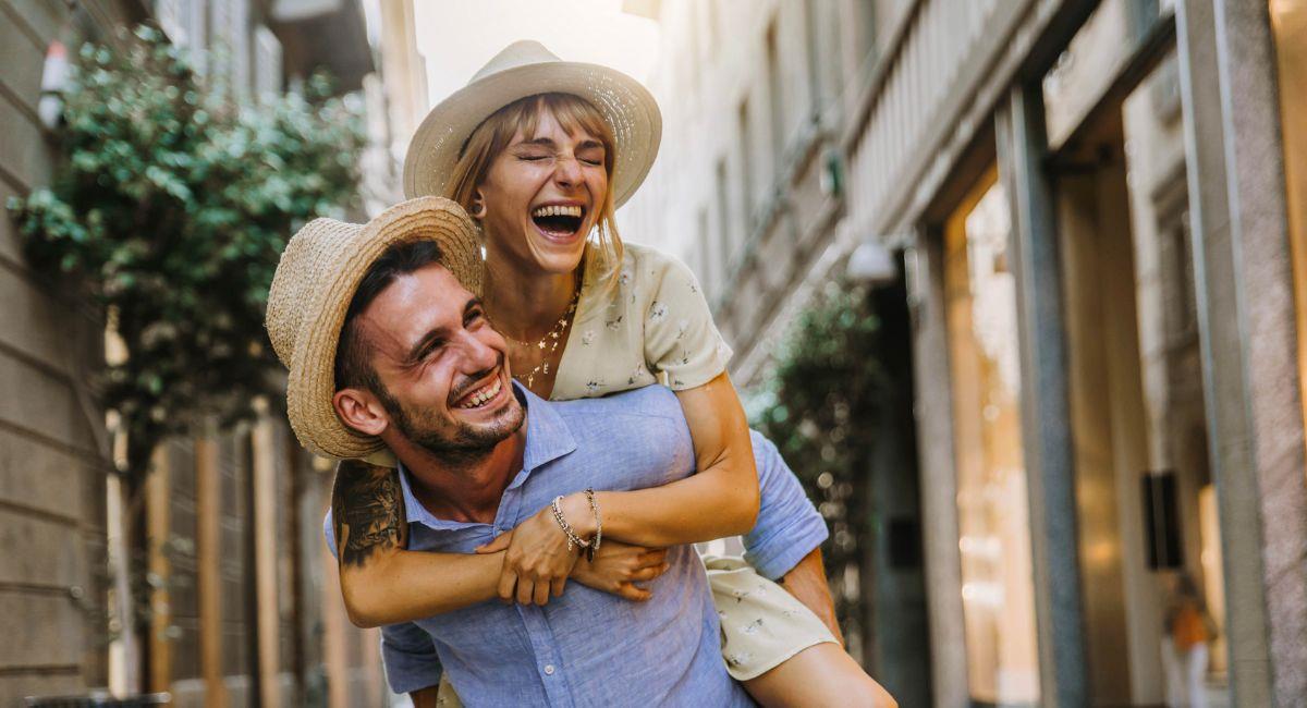 Las parejas opuestas no son tan exitosas, según estudio. Foto: Shutterstock