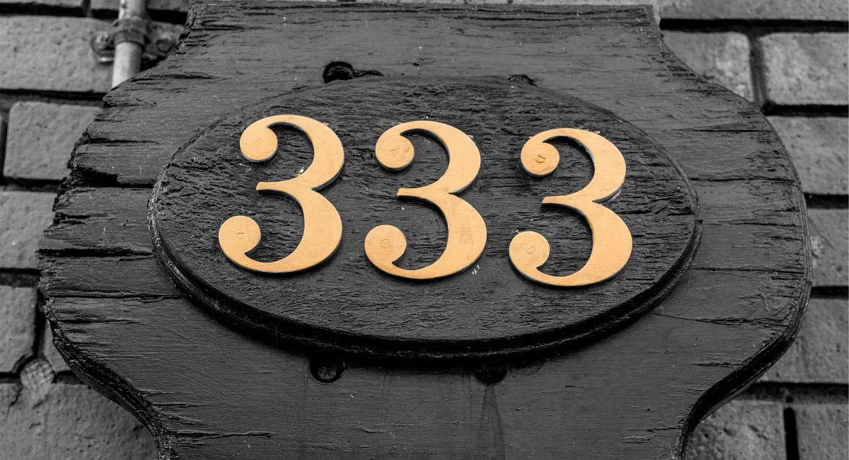 Este es el significado del 333, según la numerología. Foto: Shutterstock