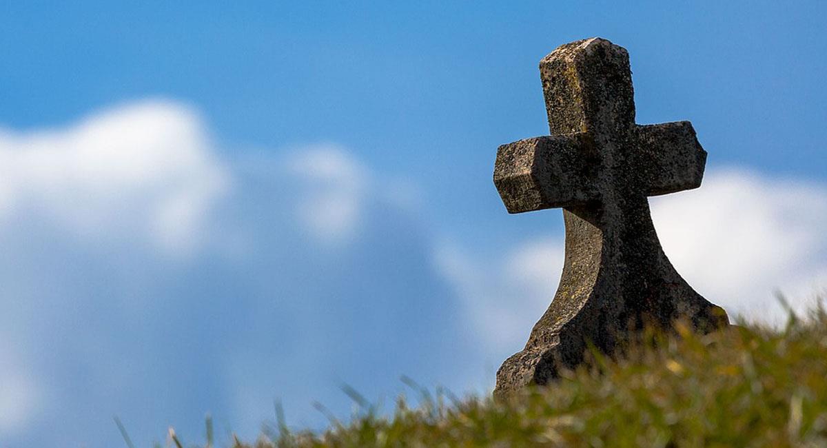 Un cuerpo de un narco ecuatoriano fue sacado de una tumba en Envigado. Foto: Pixabay