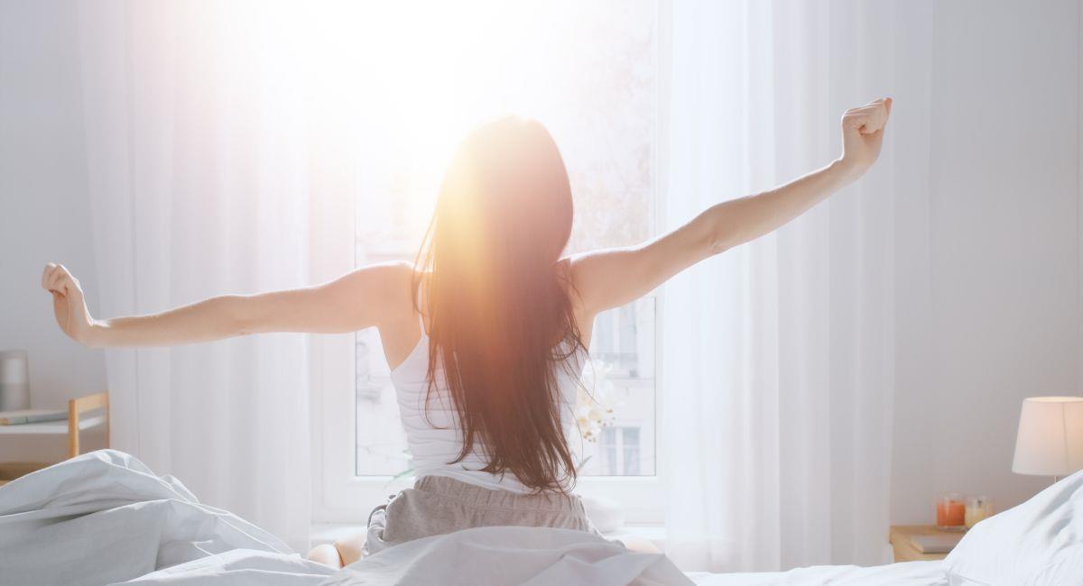 Esta es la hora correcta para dormir y no despertar cansado. Foto: Shutterstock