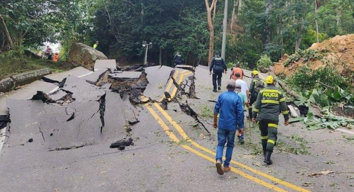 Cierre total vía Barrancabermeja – Bucaramanga por falla geológica. Foto: Twitter @ANI_Colombia