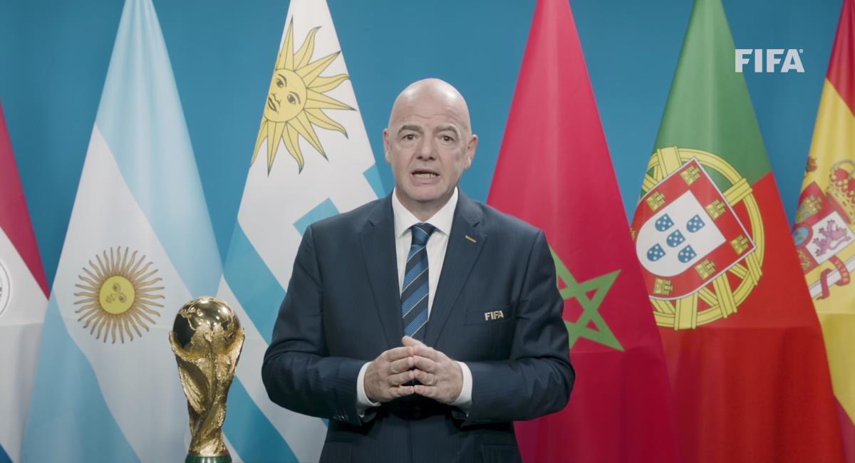Gianni Infantino, presidente de la FIFA, anuncia las sedes del torneo de 2030. Foto: FIFA.com