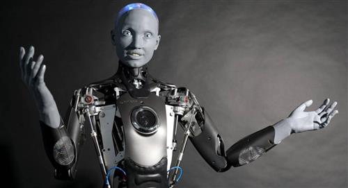 Ameca, el robot más avanzado puede manejar una conversación de manera aterradora