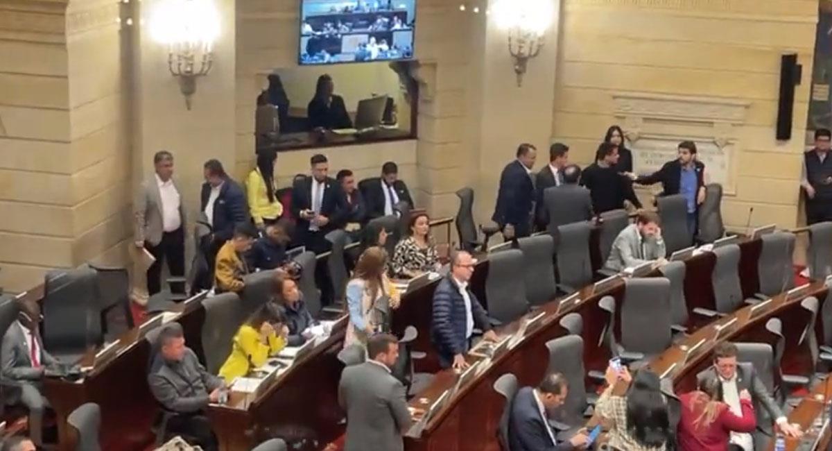 Con retiro del Centro Democrático inició la plenaria de la Cámara de Representantes y la Reforma a la Salud. Foto: Youtube