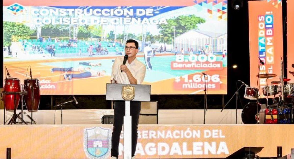 Carlos Caicedo renuncia a la Gobernación del Magdalena para hacer campaña. Foto: Twitter @carlosecaicedo