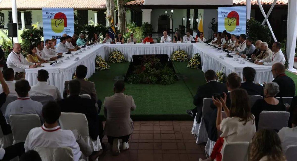 El quinto ciclo de las conversaciones de paz con el ELN iniciarán en México el 3 de noviembre. Foto: EFE Miguel Gutiérrez