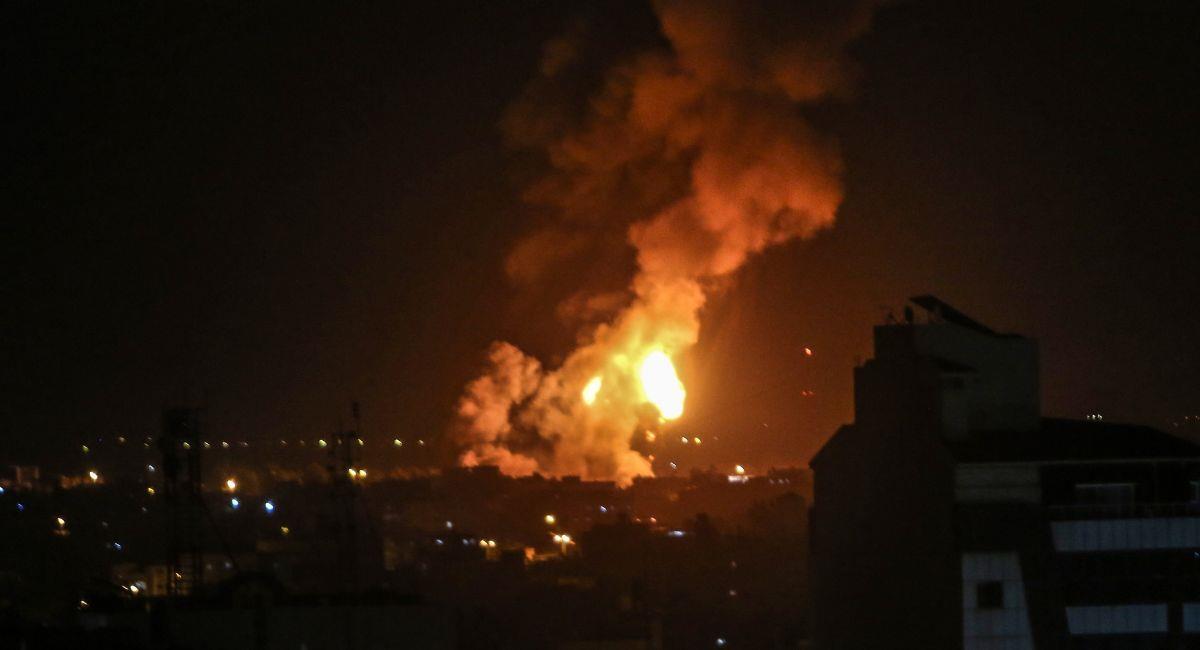 Israel inicia una incursión terrestre en Gaza. Foto: Shutterstock