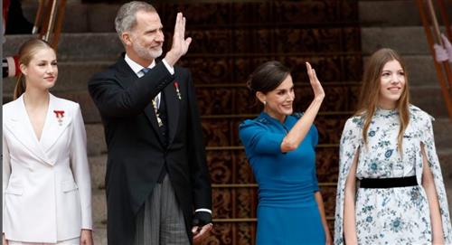 Princesa Leonor jura fidelidad a la Constitución de España, será la próxima reina 