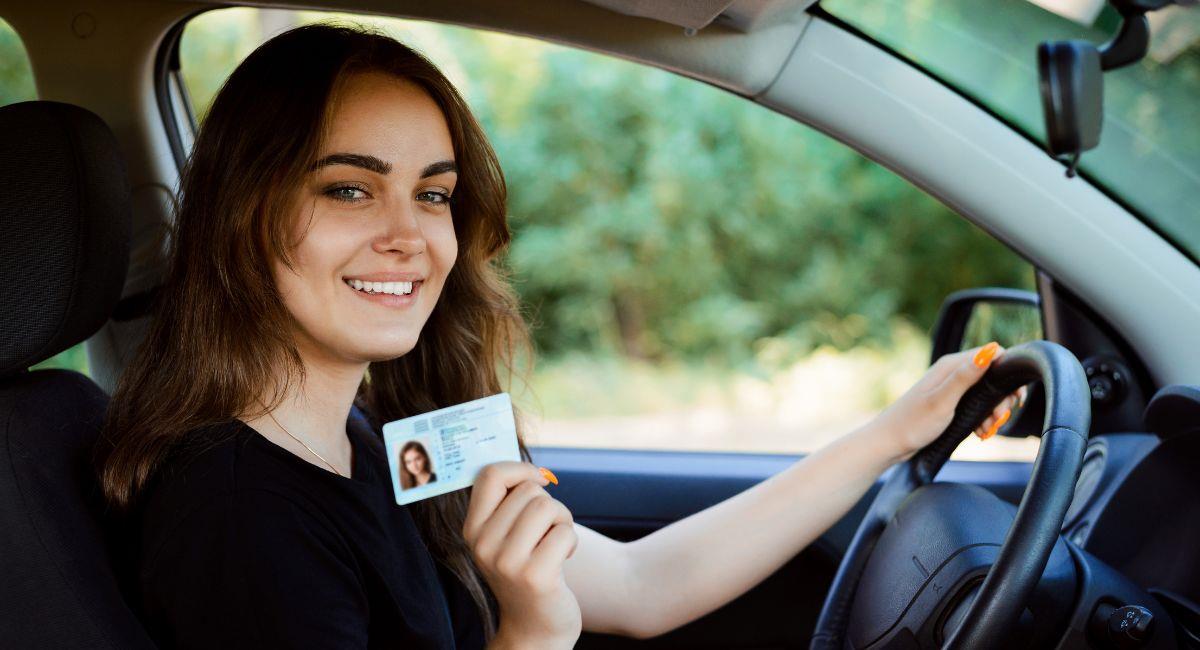 Mujeres de Kennedy podrán obtener licencias de conducción gratis. Foto: Shutterstock