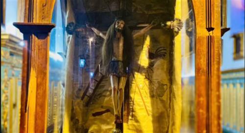 Viral: A Imagen de Jesucristo le crece cabello en Bogotá