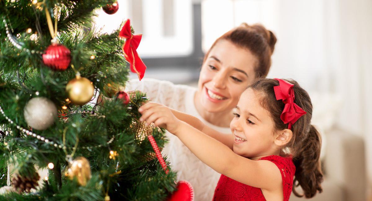 6 decoraciones que no debes poner en tu árbol de navidad. Foto: Shutterstock