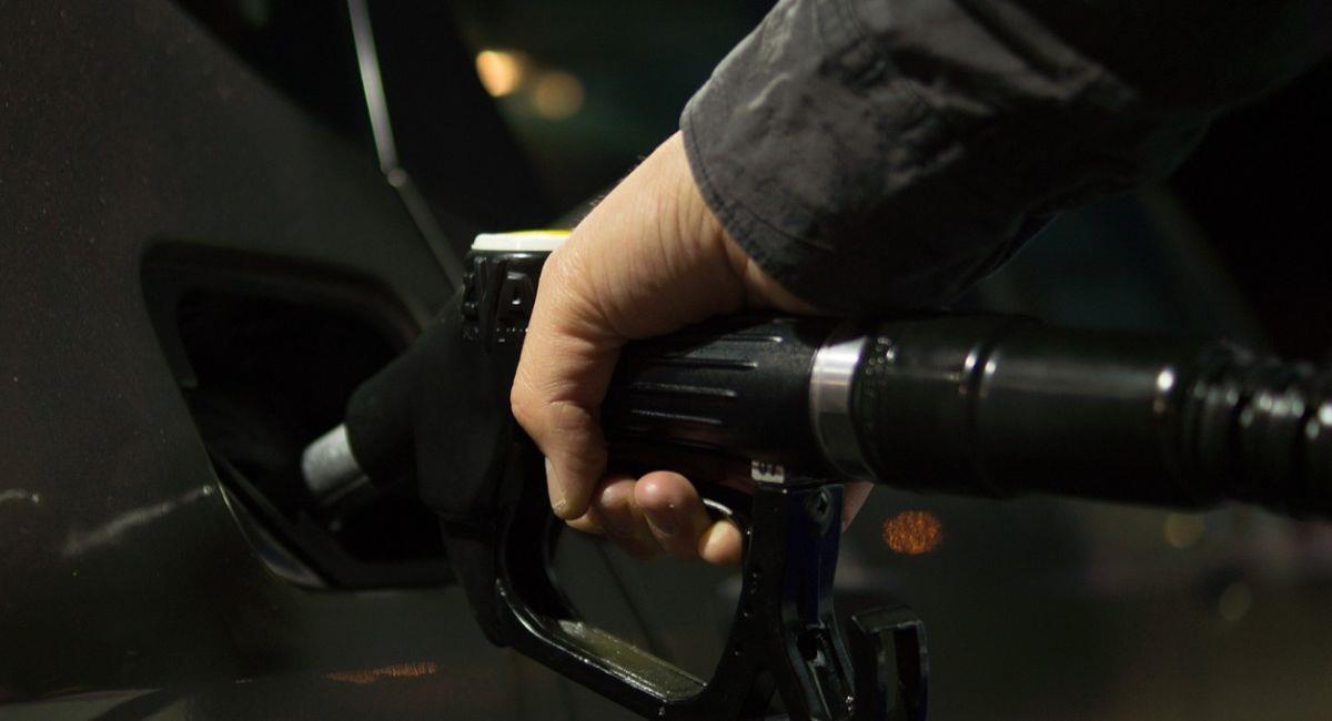 En diciembre expedirán resolución para el alza de la gasolina que aplicará en enero. Foto: Pixabay