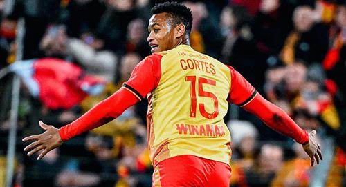 Bautizo de gol para Óscar Cortés en Francia