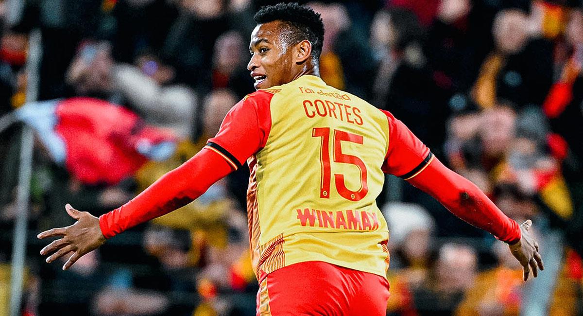 Óscar Cortés marcó su primer gol después de 5 meses en el Lens. Foto: Twitter @Ligue1_ESP