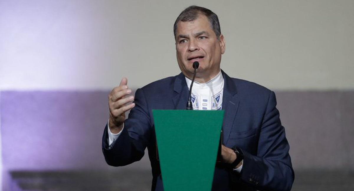 Rafael Correa se enfadó durante dos entrevistas con medios radiales colombianos. Foto: Twitter @MashiRafael