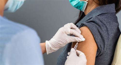 MinSalud desmiente escasez de vacunas contra el COVID-19