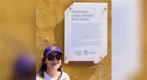 Insólito "error" en placa del Castillo de San Antonio de Salgar desata críticas
