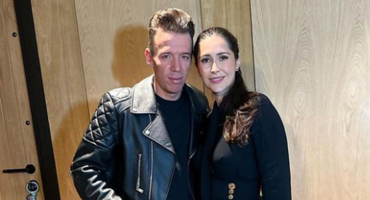 Rigoberto Urán junto a su esposa actual. Foto: Instagram @rigobertouran
