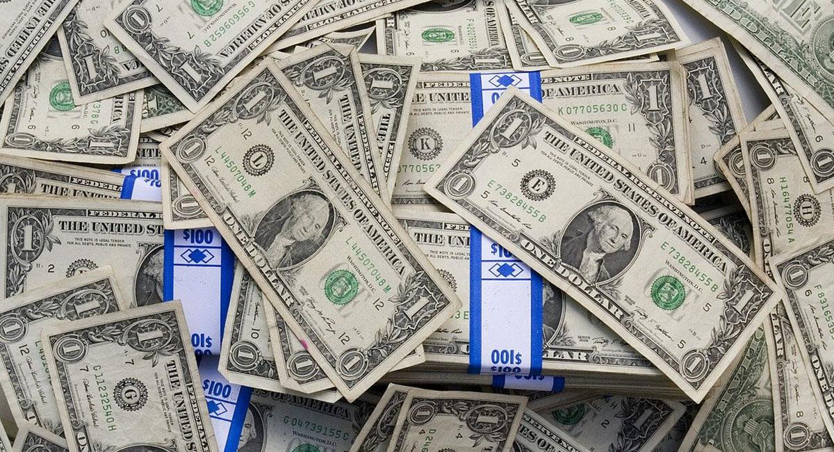 El dólar en Colombia bajó de la barrera de los 4.000 pesos. Foto: Pixabay