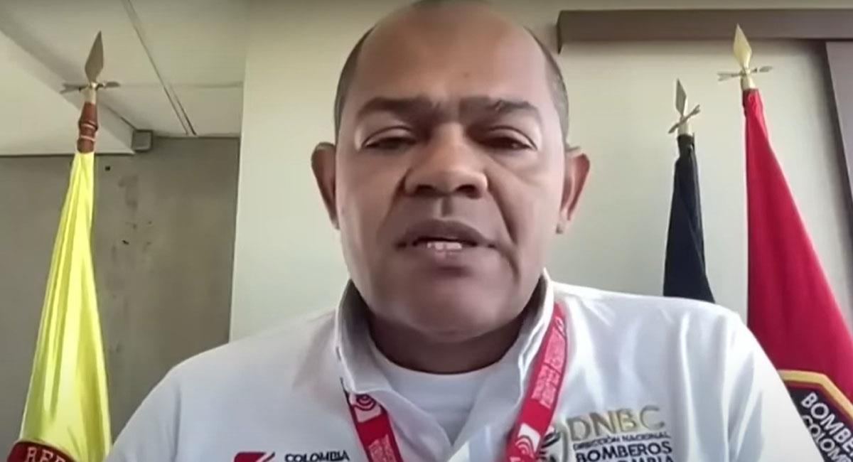 Arbey Trujillo fue despedido en plena entrevista para un noticiero. Foto: Youtube