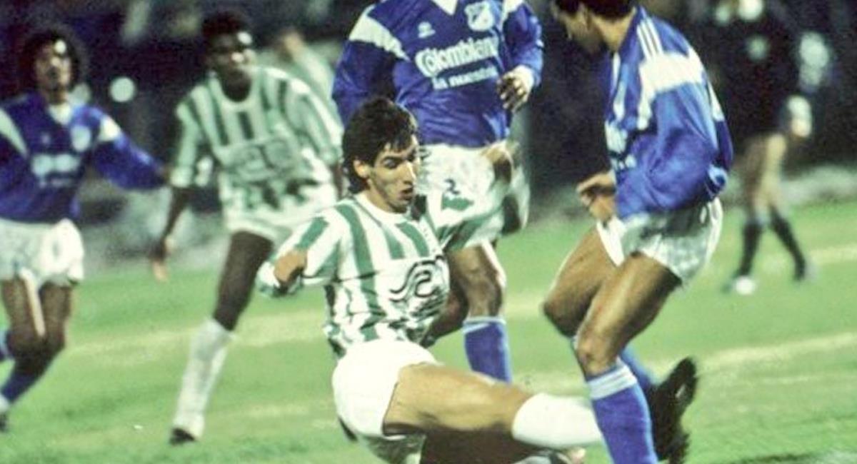 Millonarios y Nacional en la Copa Libertadores de 1989. Foto: Twitter @NOTICIASDEVERDE