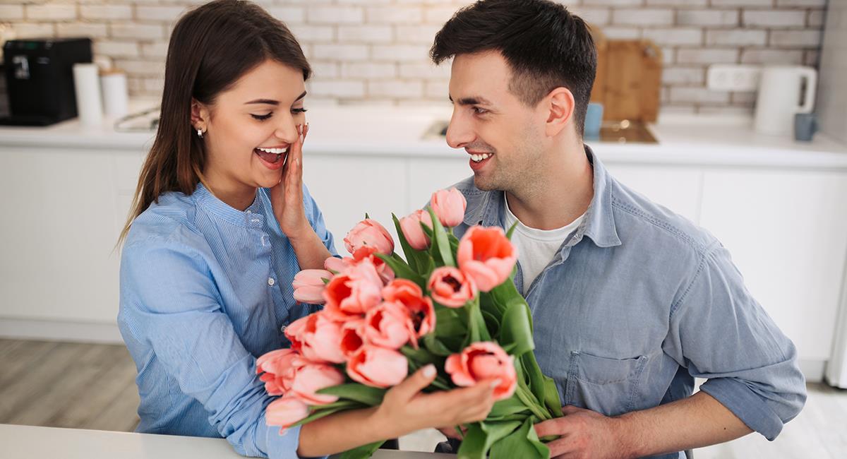 ¿Te regalaron flores en San Valentín? Esto quieren decirte, según su color. Foto: Shutterstock