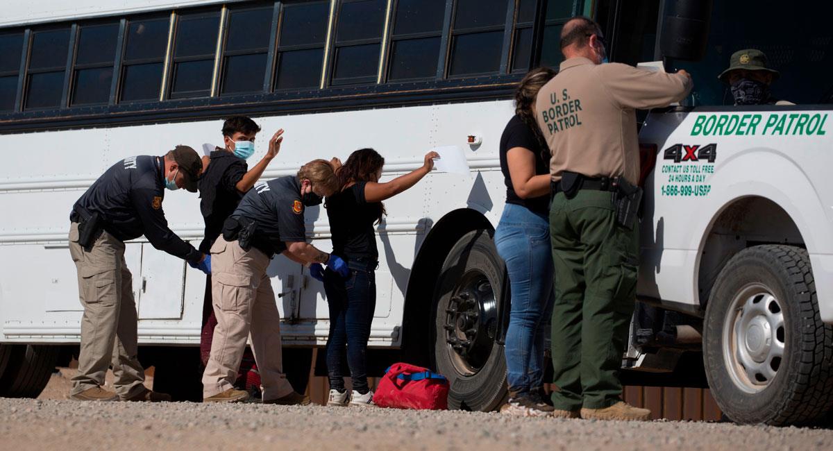 Arizona quiere que, al igual que en Texas, la inmigración de indocumentados sea un delito estatal. Foto: Shutterstock