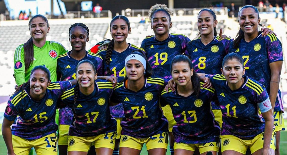 Selección Colombia Femenina pasa a cuarto de final de la Copa de Oro. Foto: Twitter @FCFSeleccionCol
