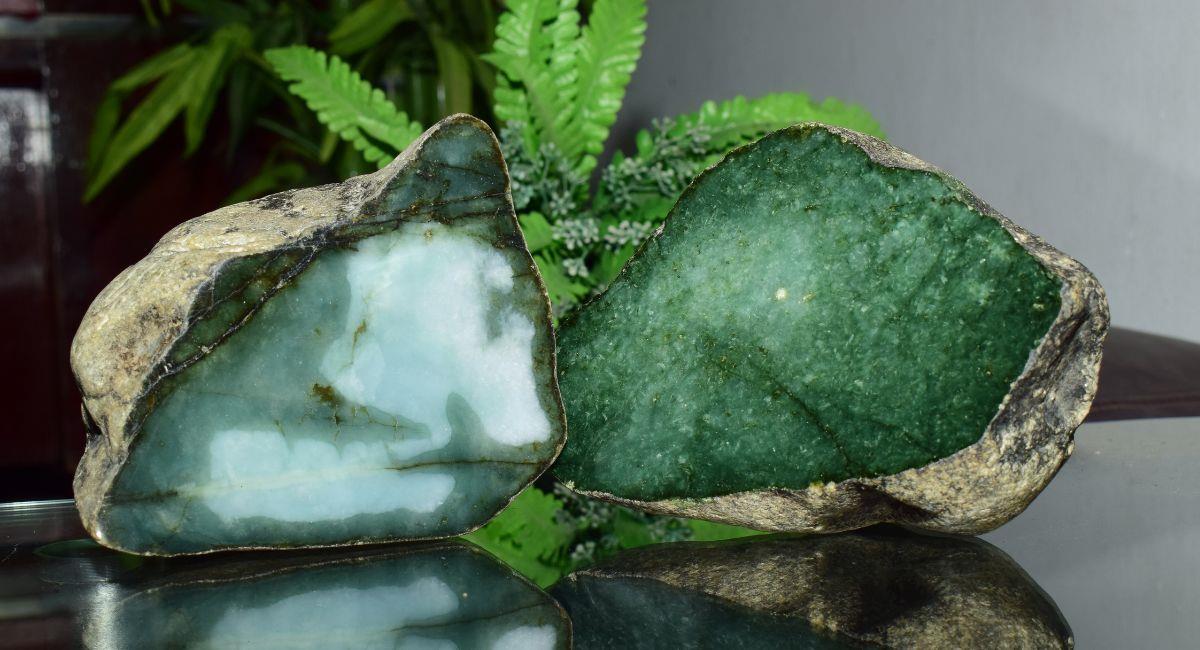 Atrae el dinero a tu vida guardando esta piedra en tu cartera. Foto: Shutterstock