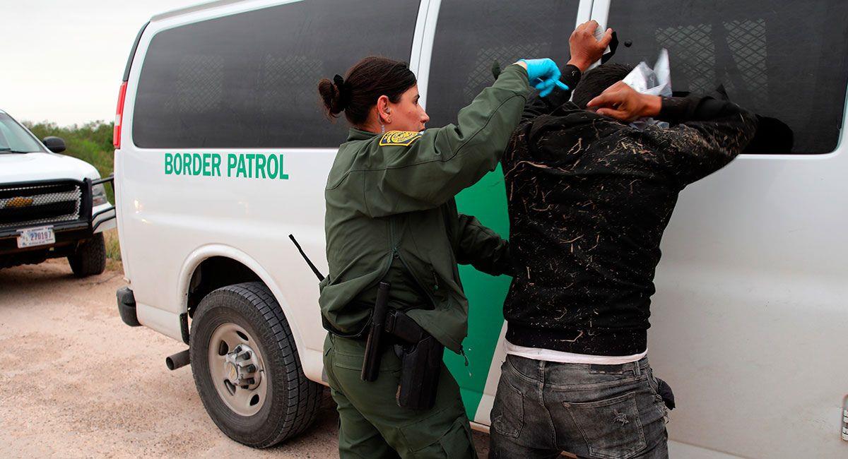 Migrantes detenidos en Estados Unidos. Foto: Shutterstock
