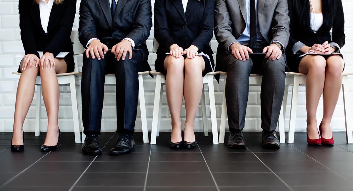 ¿Cómo vestir para una entrevista de trabajo? 10 consejos que te ayudarán a elegir bien. Foto: Shutterstock
