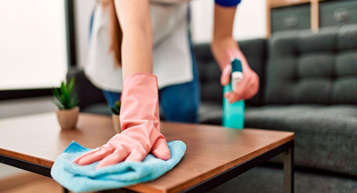 Sueldo por limpiar casas en EUA. Foto: Shutterstock