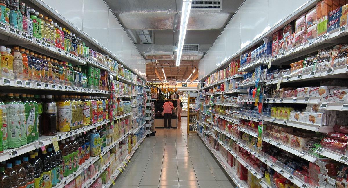 Los supermercados están repletos de productos de consumo masivo con ingredientes poco saludables. Foto: Pixabay