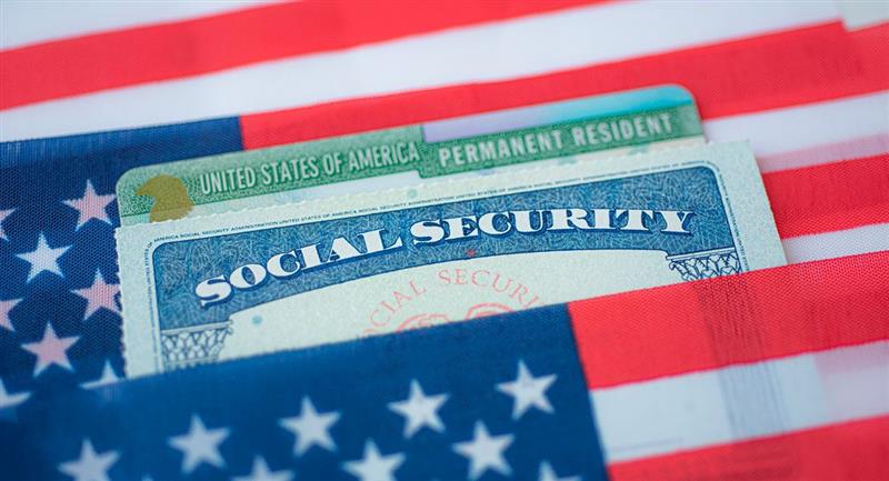 Nuevos ciudadanos americanos pueden actualizar su seguro social