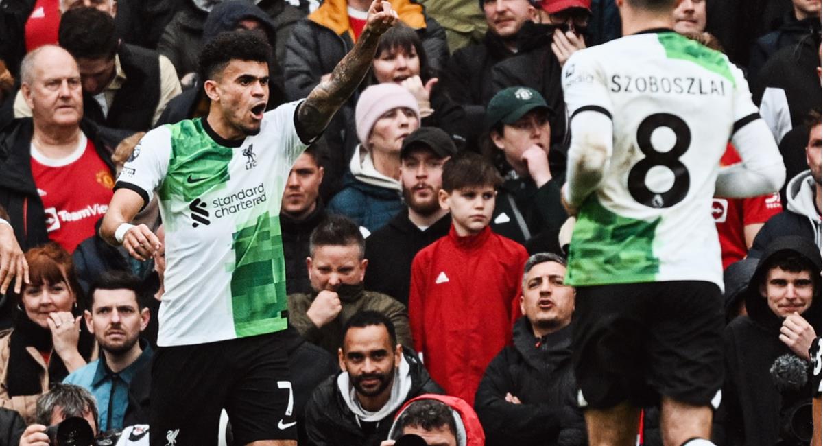 Luis Díaz volvió a celebrar un gol en la casa del Manchester United. Foto: Facebook Liverpool