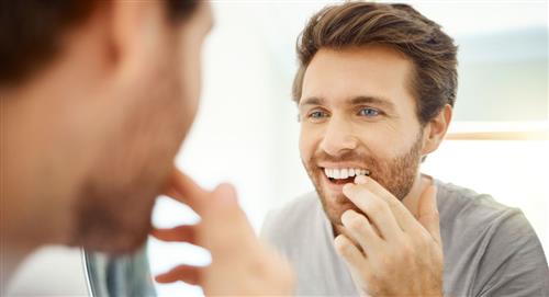Advierten un nuevo riesgo para la salud de no cepillarse los dientes en la noche
