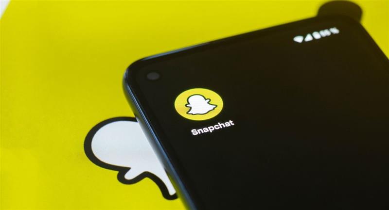 Snapchat marca imágenes generadas con IA para identificar el contenido en su red