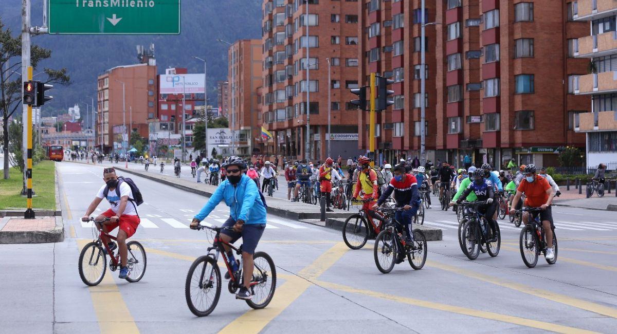 Ciclovía en Bogotá. Foto: EFE