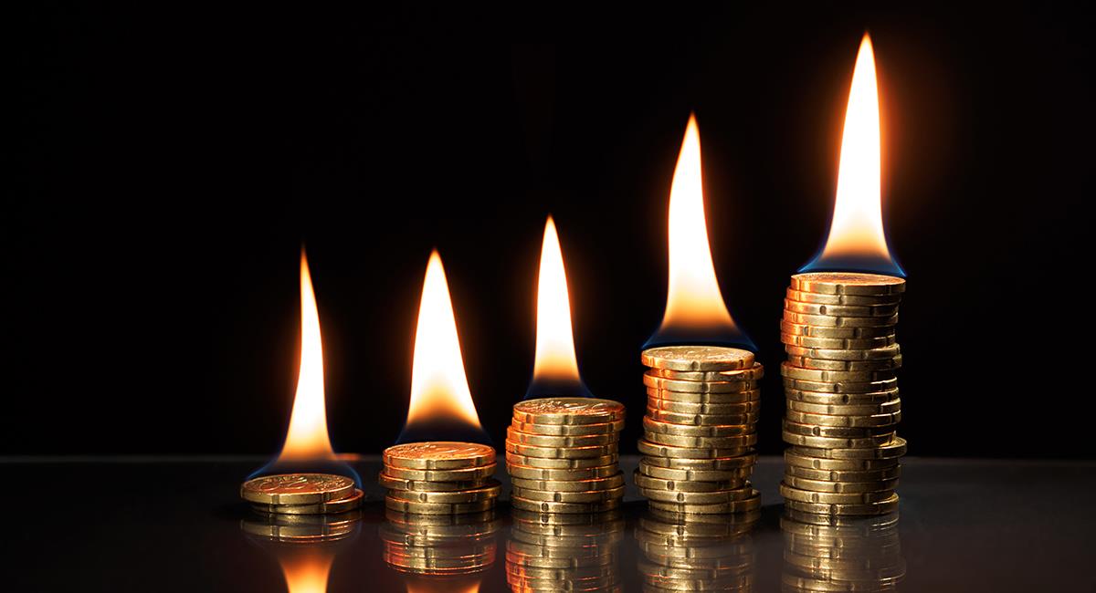 Ritual: las velas que debes encender para tener éxito en los negocios o recibir dinero pronto. Foto: Shutterstock